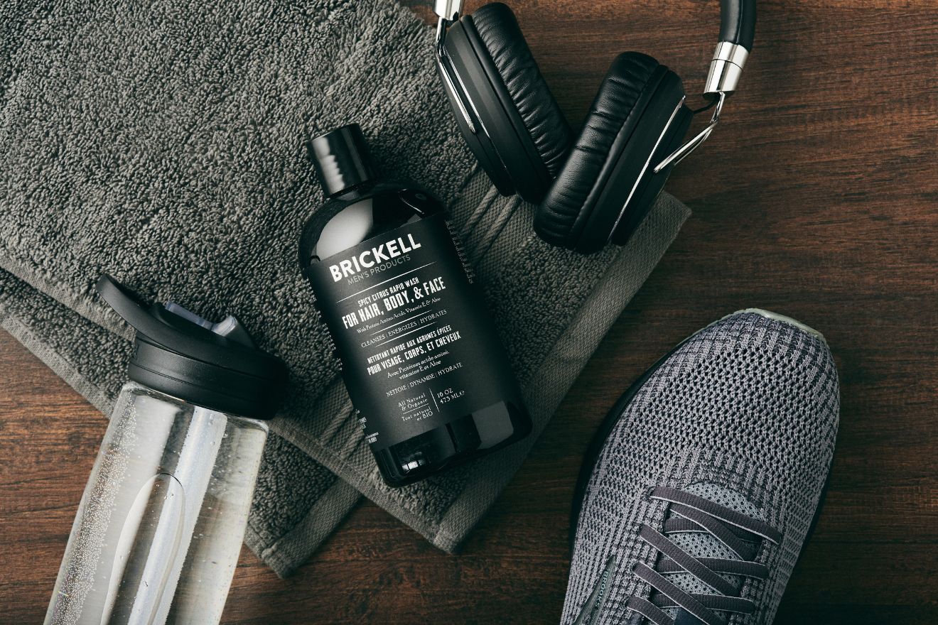 5 Grooming Products You Need in Your Gym Bag